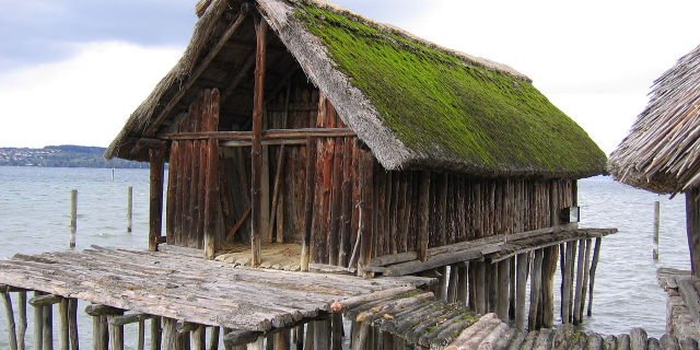 Prehistoric pile dwellings around the Alps